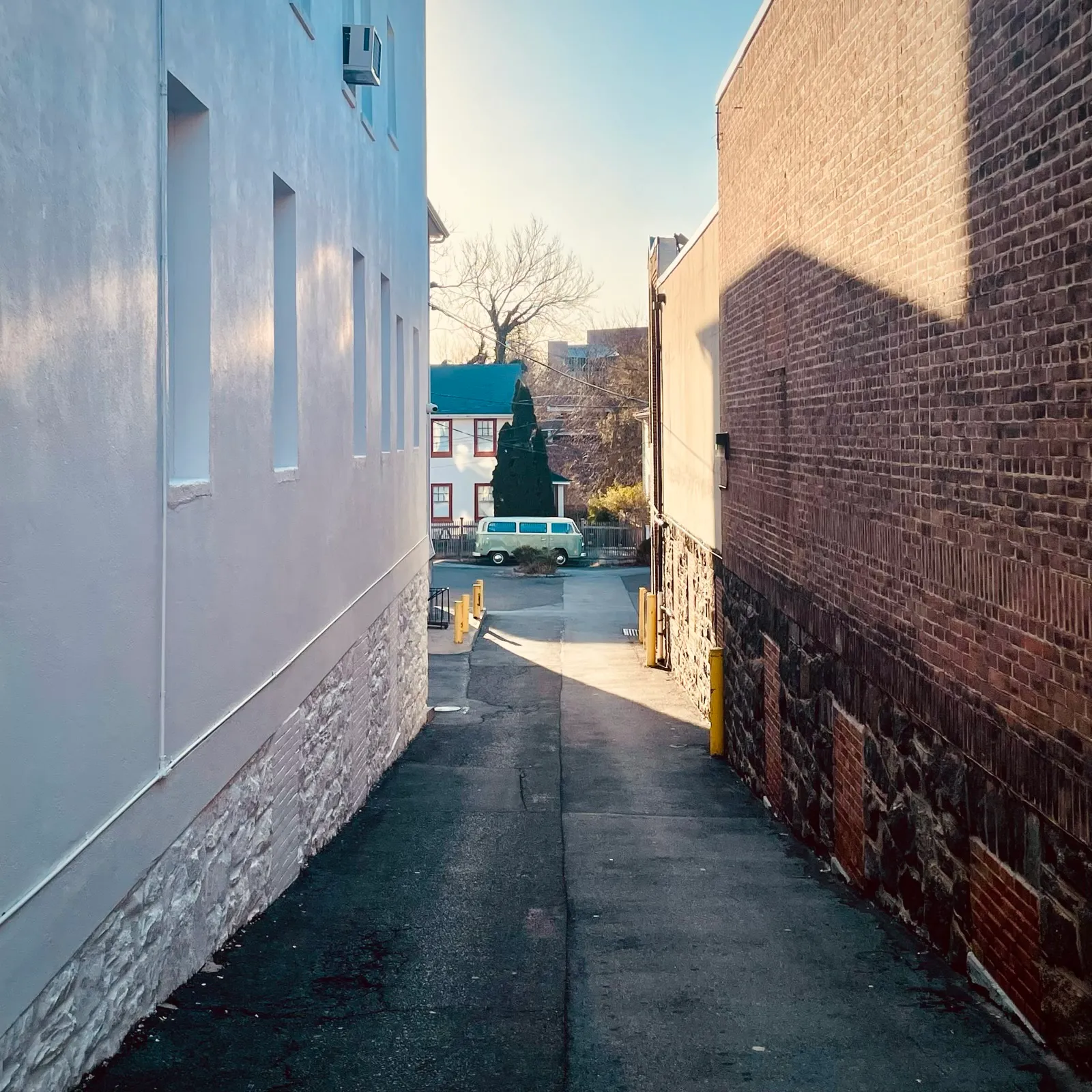 16 Alley